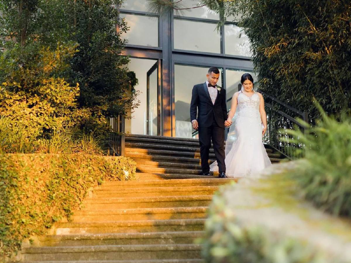 Jugador de Olimpia anuncia que será padre de familia: Así es su bella esposa