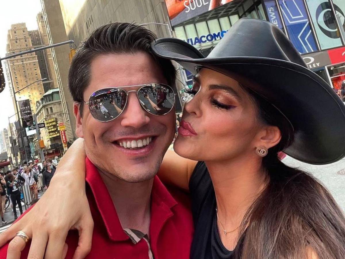 Tras polémica, Ana Bárbara afirma que su esposo es “un padre ejemplar” Tras polémica, Ana Bárbara afirma que su esposo es “un padre ejemplar”