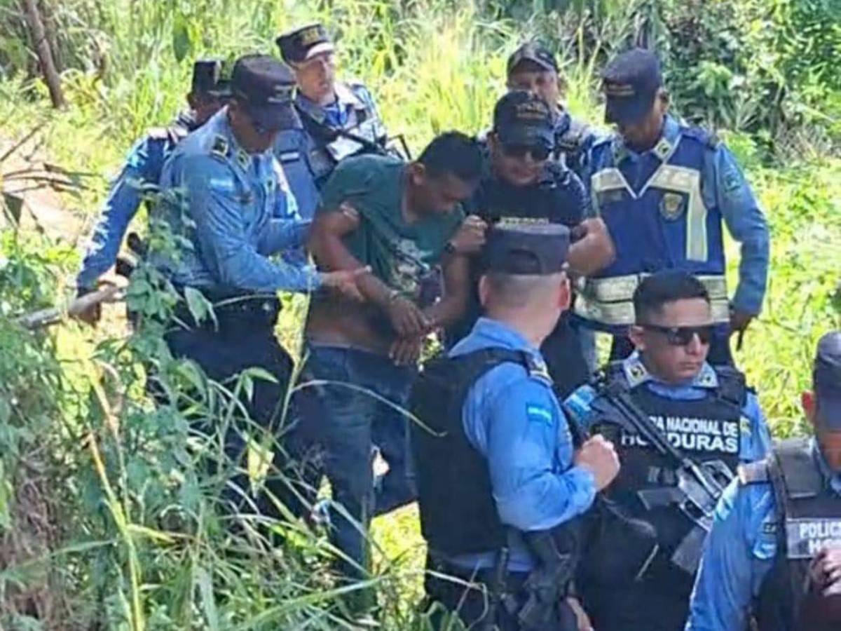 Enmontañado y sin poder salir de la isla: captura de hombre que mató a su expareja en Roatán