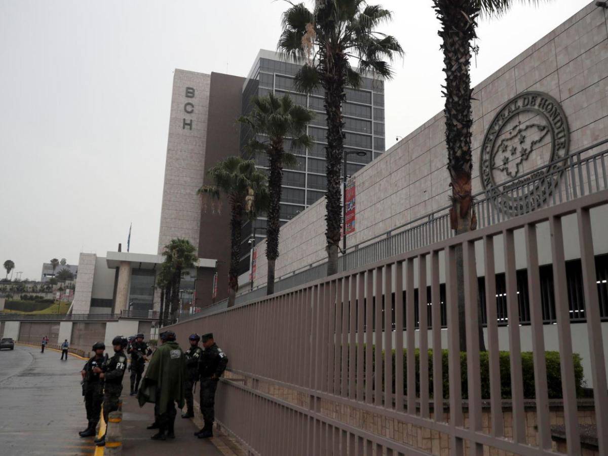 Fuerte resguardo militar en el BCH, sede de la IX Cumbre de la Celac