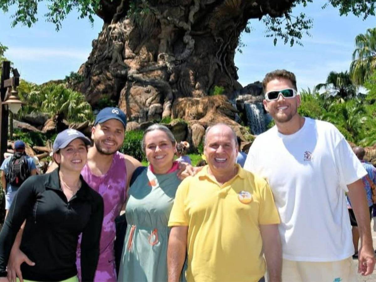 ¿Les prohibió acercarse? Pareja de Antonia Botero habla sobre la 'polémica' con Los Chicaneros
