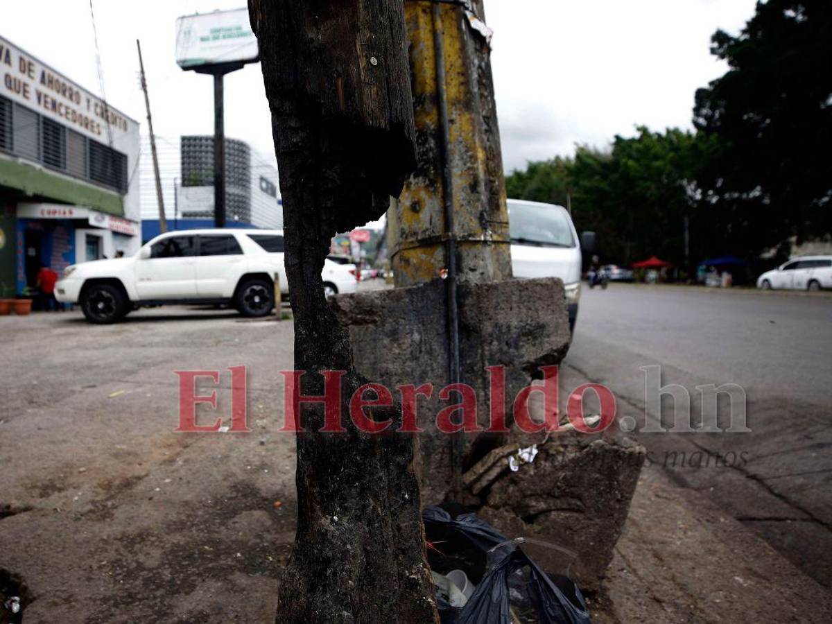 Más de tres kilómetros de caos en el postergado Bulevar del Norte en la capital