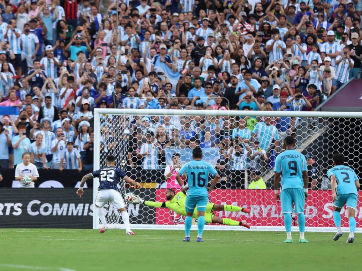 No se vio en TV: ¿Messi le dio su camisa a algún catracho? El gesto de Rodrigo de Paul con seleccionado