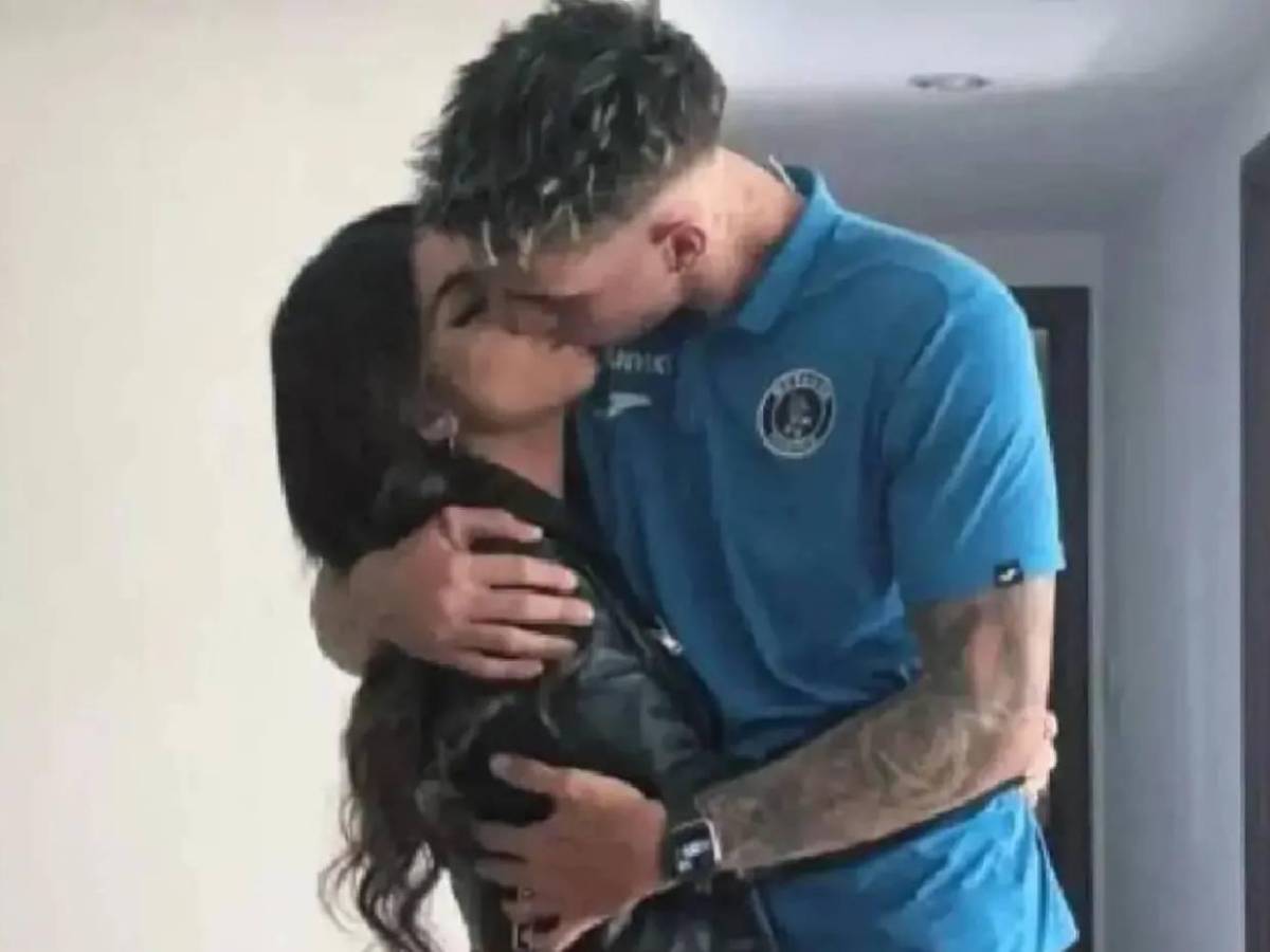 ¿Reconciliación? Rodrigo Auzmendi sorprende a su exnovia Laura Meza con lindo obsequio