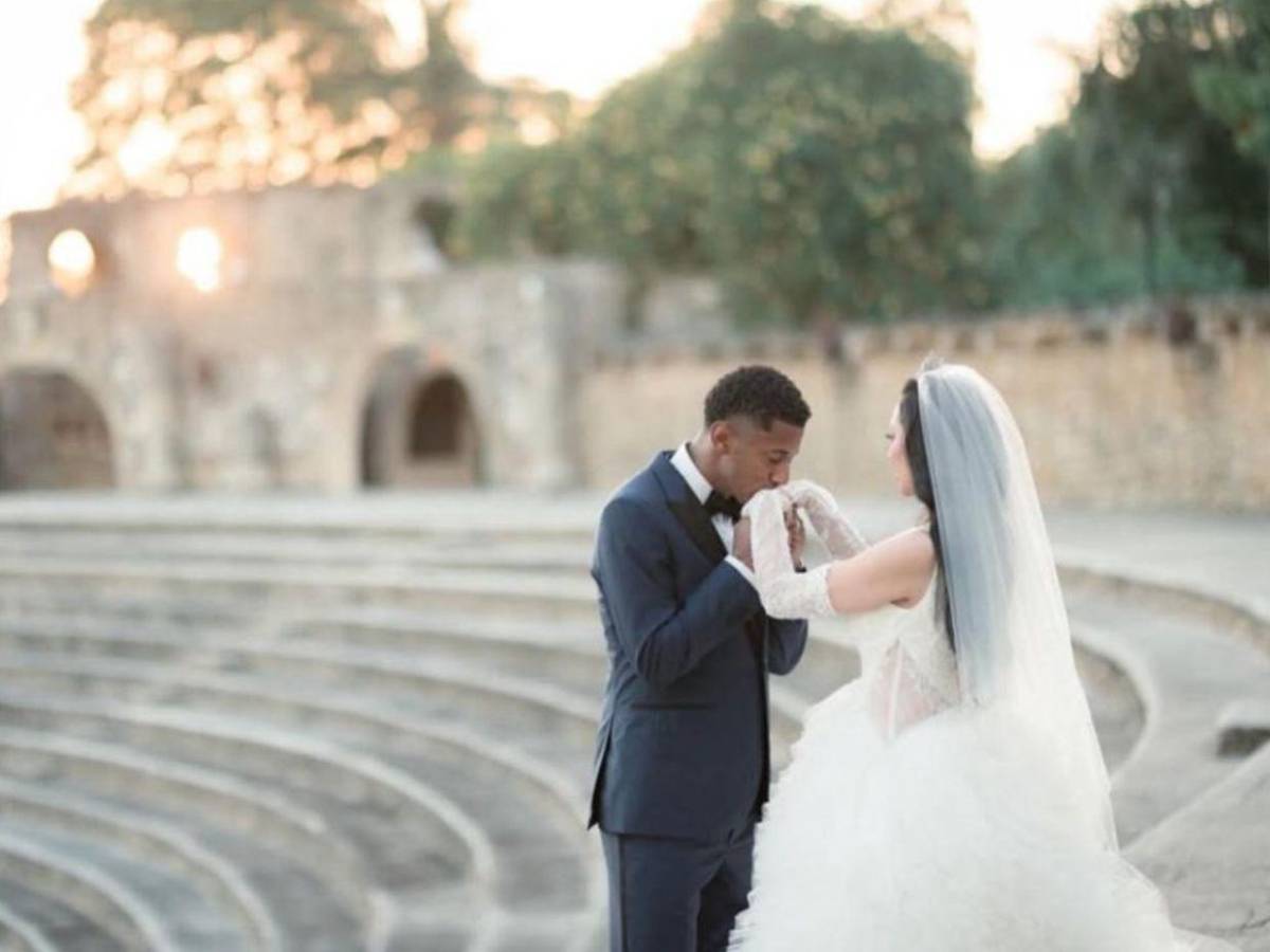 “Choco” Lozano se casa con modelo hondureña en República Dominicana