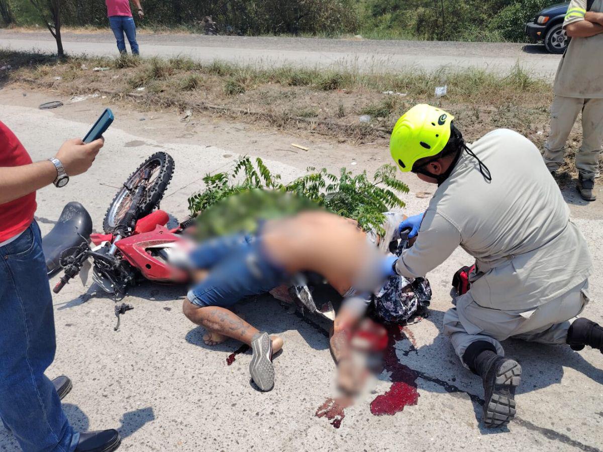 Su cuerpo casi se parte en dos: así murió Irvin Bonilla al estrellarse contra un bus en Yoro