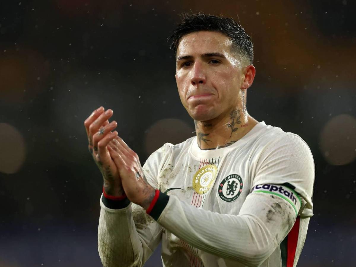 Mercado de fichajes: Dos bajas en Barcelona, Real Madrid va por Olise y 200 millones por Diomande