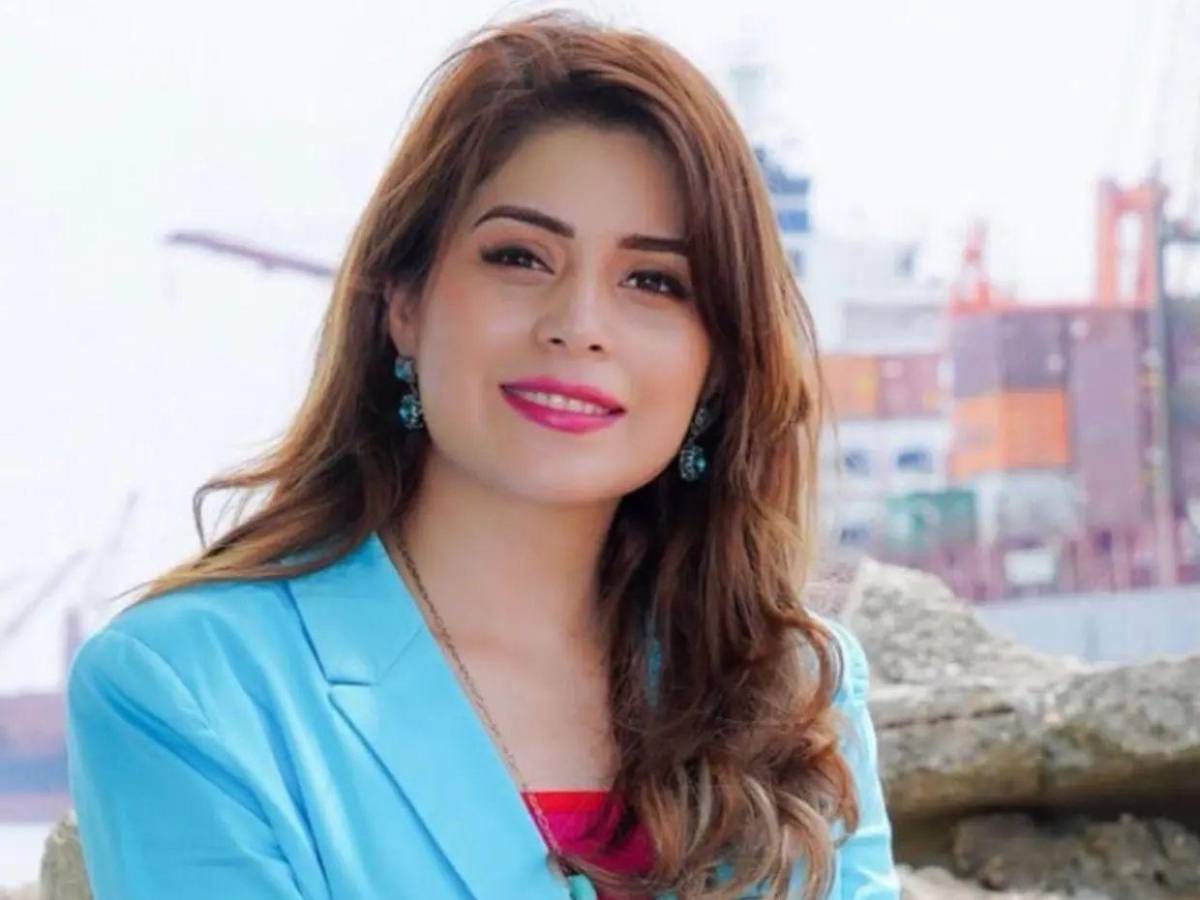 ¿Quién es Suyen Muñoz, pareja de Luis Redondo, que renunció a la presidencia de la CDPC?