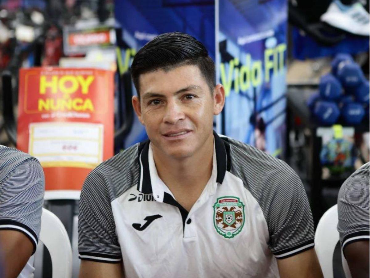 Fichajes: Jugadores de Olimpia que pidió Troglio, bajas en Motagua y nuevo legionario