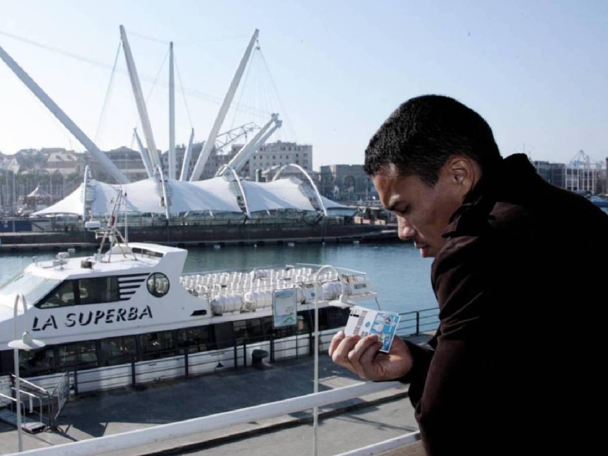 Futbolistas hondureños que ganaron millones en el extranjero y los impresionantes lujos que tenían