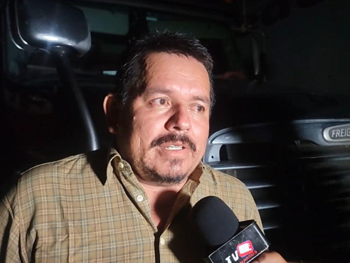 Lo que no sabías de Elías Valladares, el conductor de una rastra que salvó a pasajeros de bus Lo que no sabías de Elías Valladares, el conductor de una rastra que salvó a pasajeros de bus
