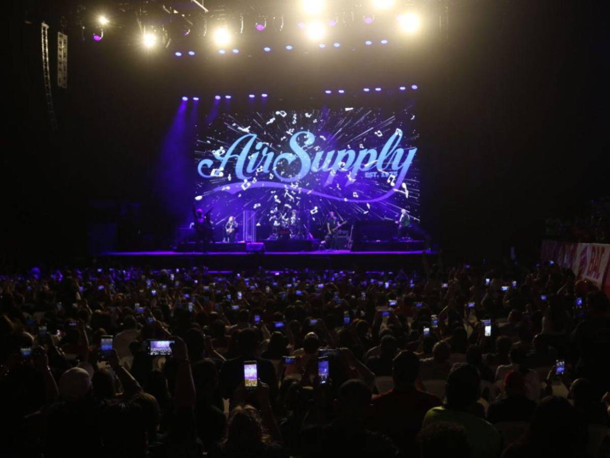 Así vibró la capital con los clásicos de Air Supply