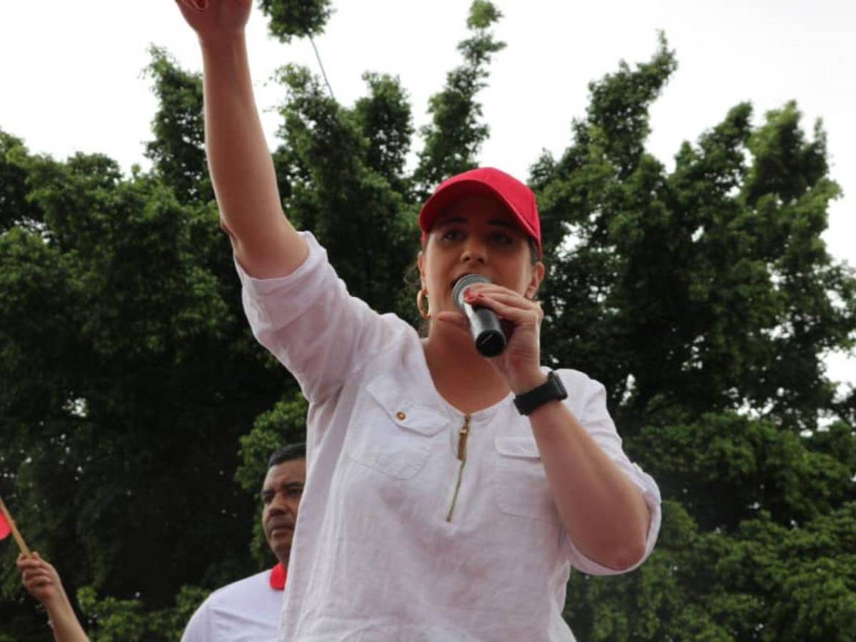 ¿Quién es Fabiola Abudoj, denunciada por Nasralla de tramar un fraude en su contra?