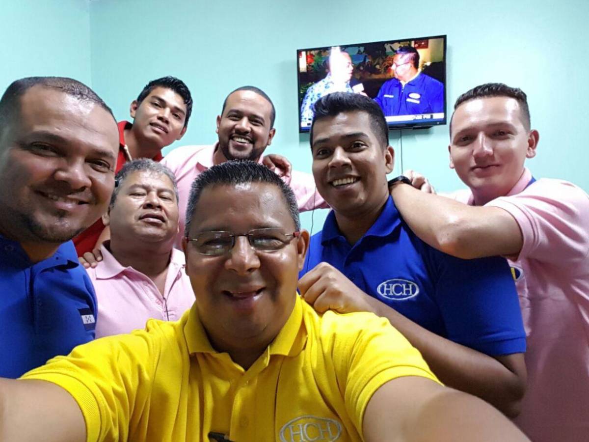 Sufrió dos derrames: Quién era Gustavo Ramos, el jovial periodista que falleció