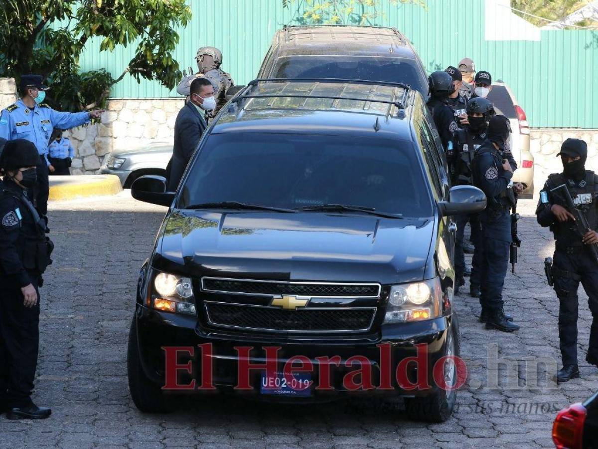 Al exjefe policial Estados Unidos lo acusa de ayudar al cartel de los Hernández Alvarado a traficar drogas.
