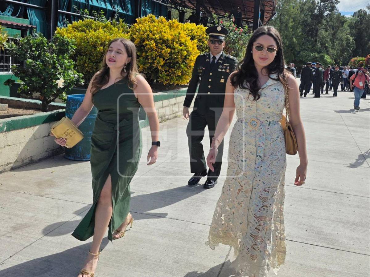 ¿Por qué asistieron las hijas de JOH a la ceremonia de traspaso de mando en las FF AA?