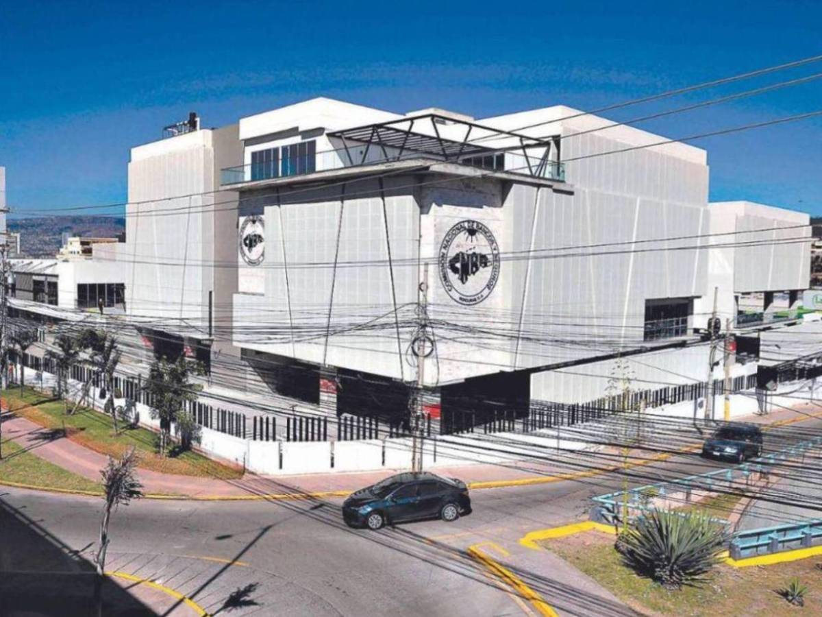 ¿Lavado de activos? CNBS anuncia investigación a tiktokers, Supremo responde