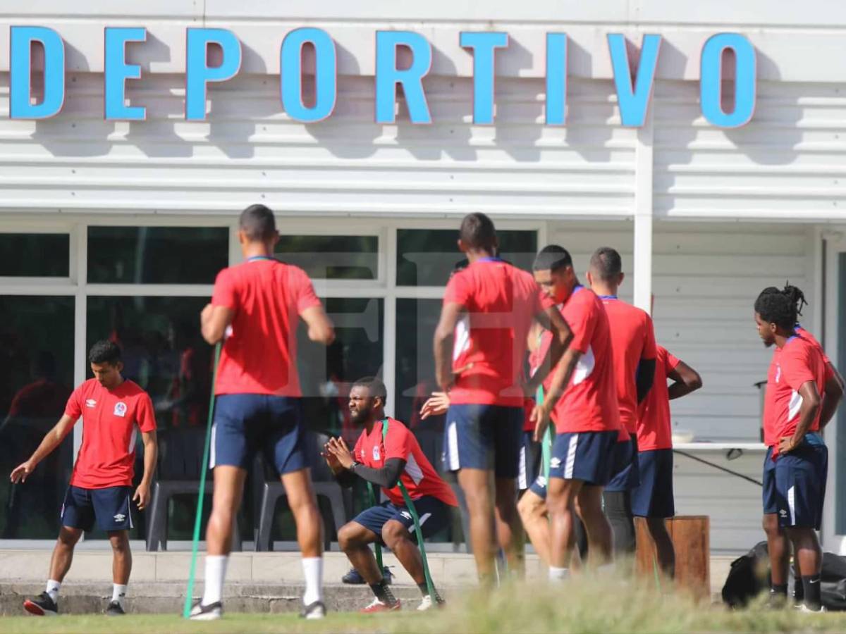 Otro jugador se va de Olimpia, sorpresa con Chirinos y se preparan para enfrentar a Real España