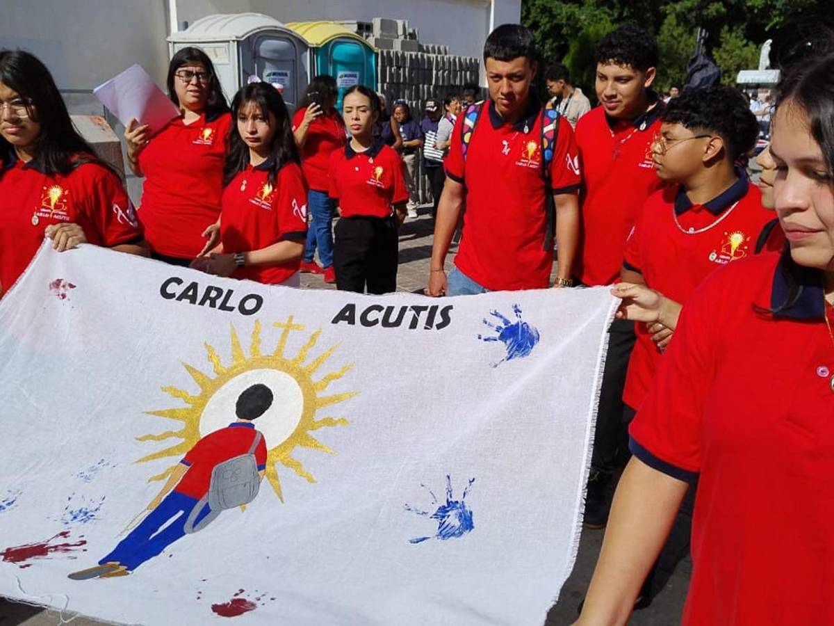 Hondureños celebran a San Carlo Acutis, el primer santo milenial