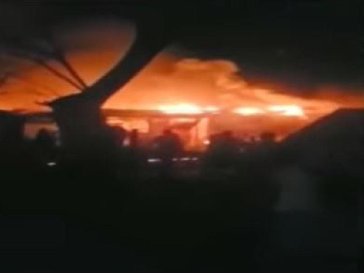 Mujer muere carbonizada luego de que su esposo prendiera fuego a su vivienda en El Porvenir