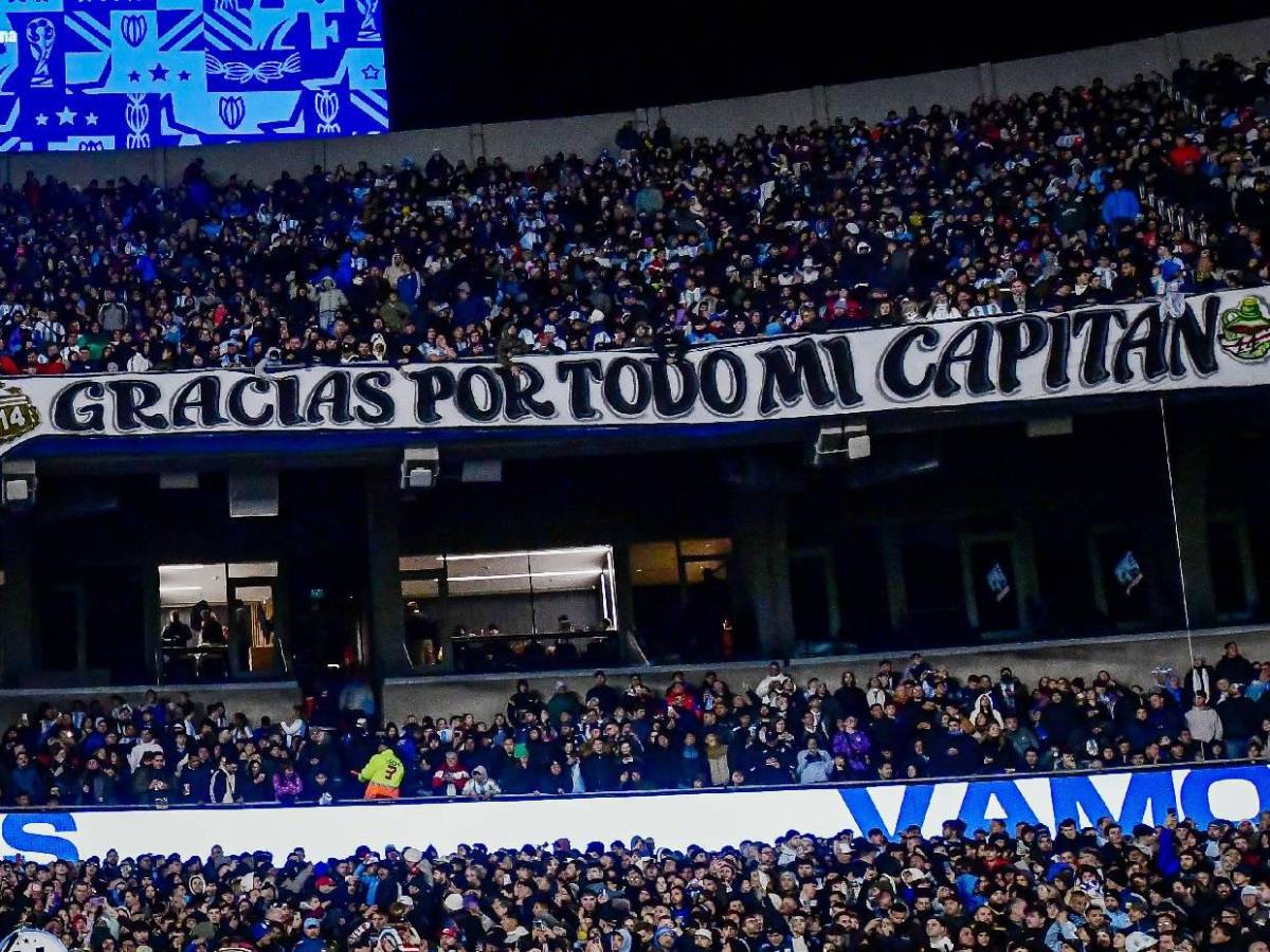 Llanto y linda despedida de su afición: Así fue el último partido eliminatorio de Messi en Argentina