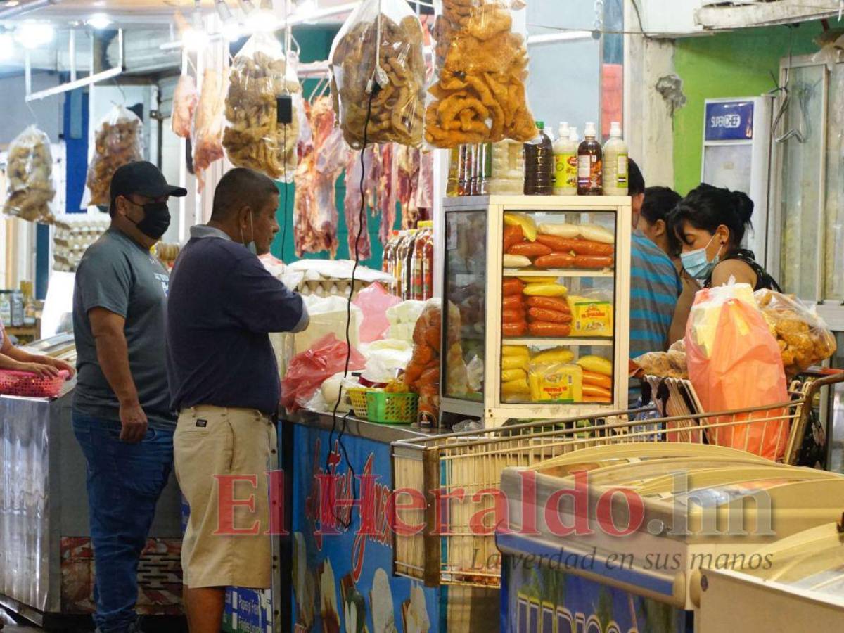 Alimentar a una persona en Honduras cuesta L 2,093.55 al mes