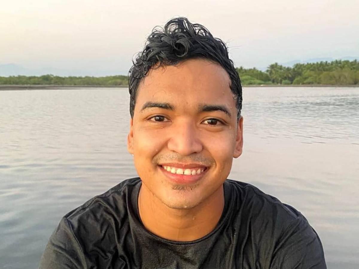 Tiktoker salvadoreño perdió teléfonos y documentos en Honduras: ¿Los recuperó?