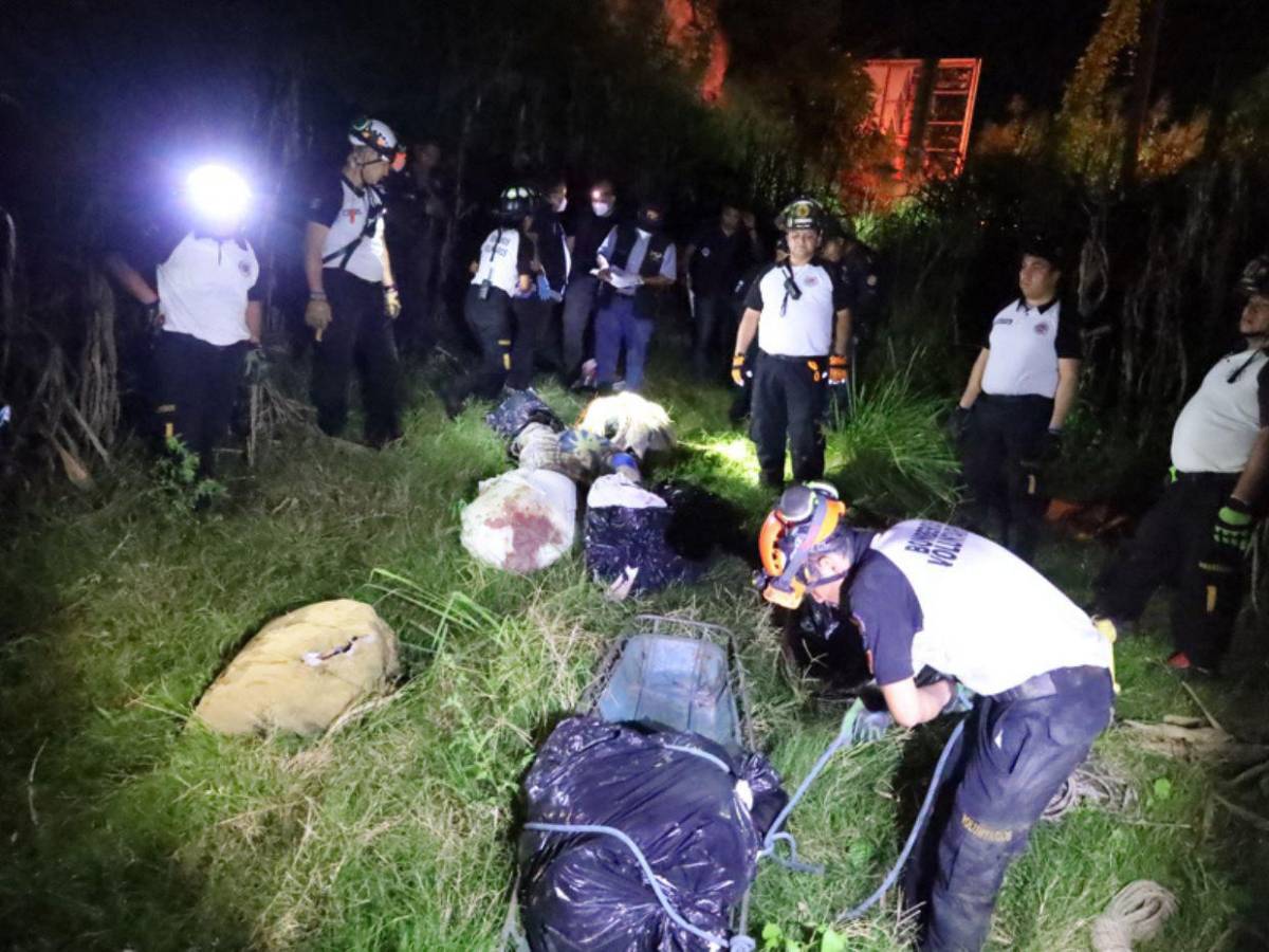 Hallan ocho cadáveres envueltos en bolsas y atados de pies y manos en Guatemala