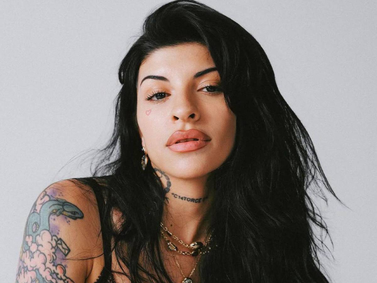 Christian Nodal demanda a Cazzu por desacuerdos en la crianza de Inti