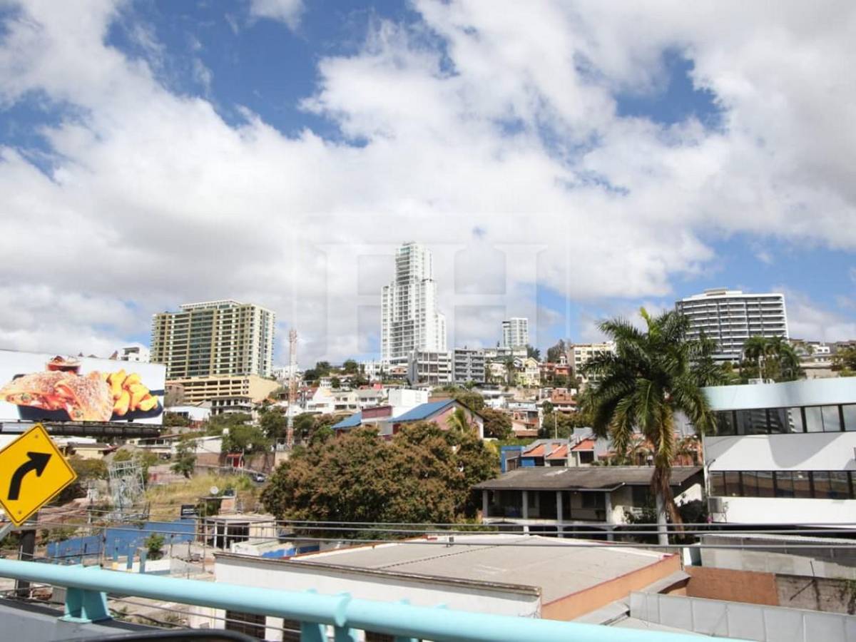La capital vista a desnivel: edificios marcan el crecimiento vertical de Tegucigalpa