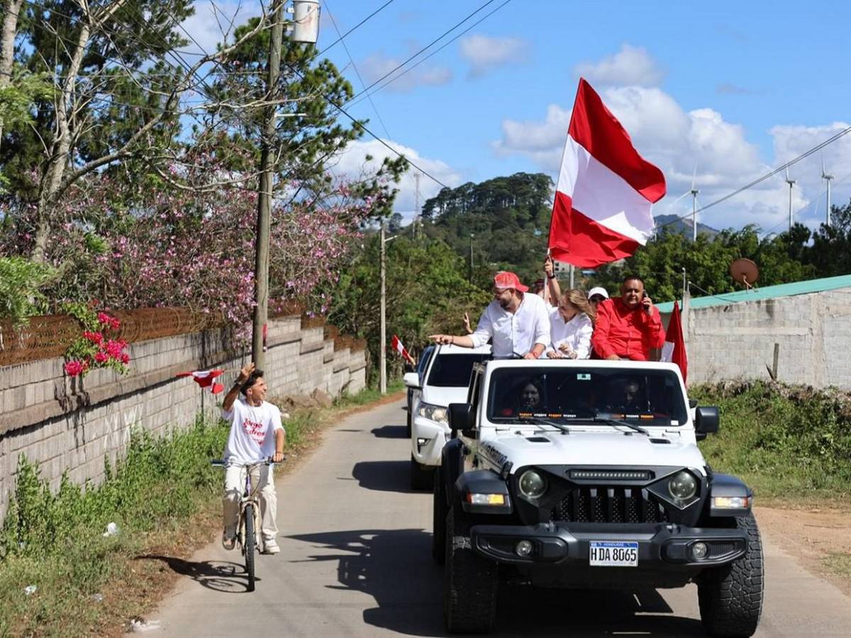 “El Partido Liberal está de pie”: Jorge Cálix en su cierre de campaña
