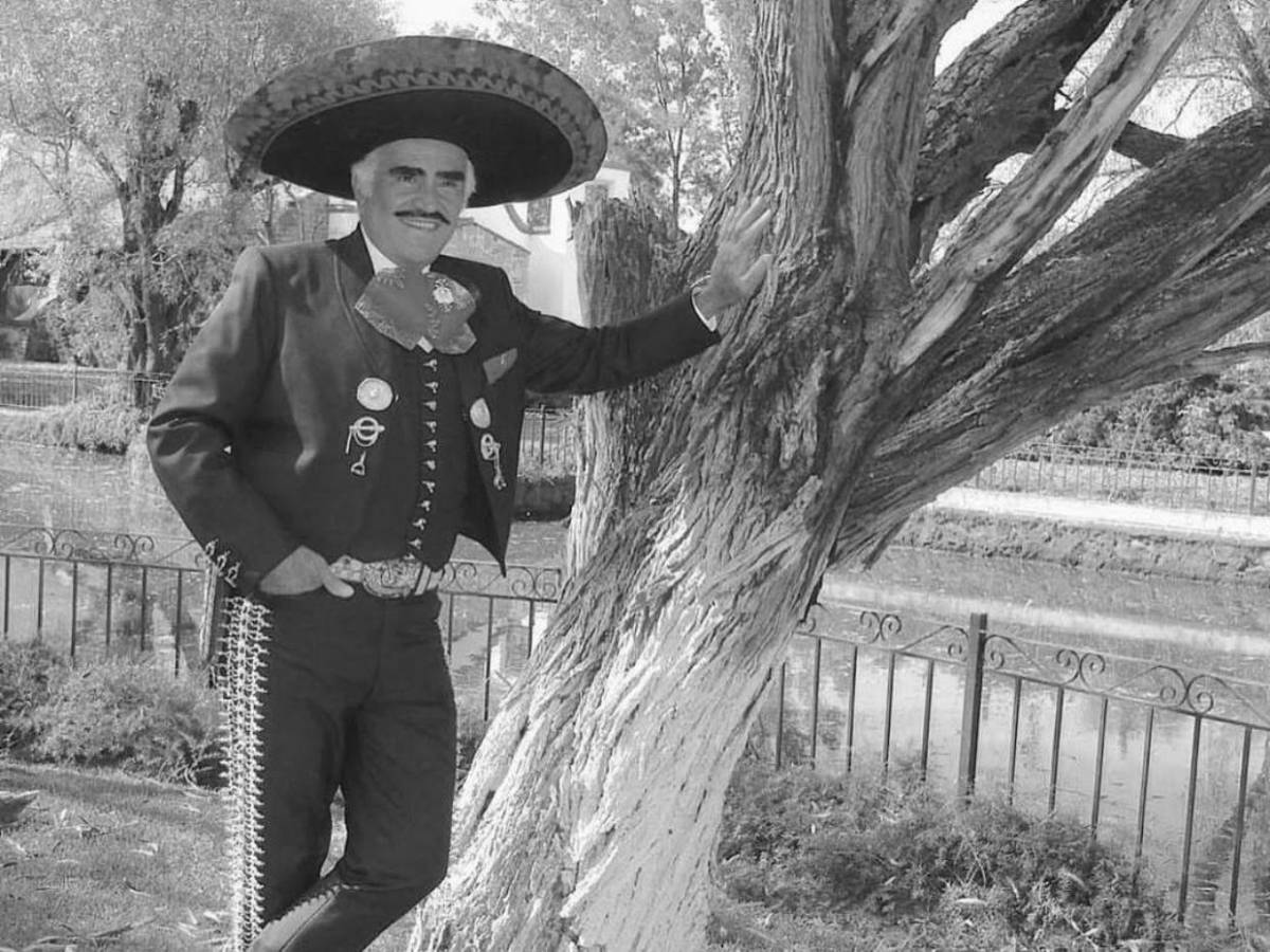 A tres años sin Vicente Fernández, revelan que dejó grabadas más de 300 canciones