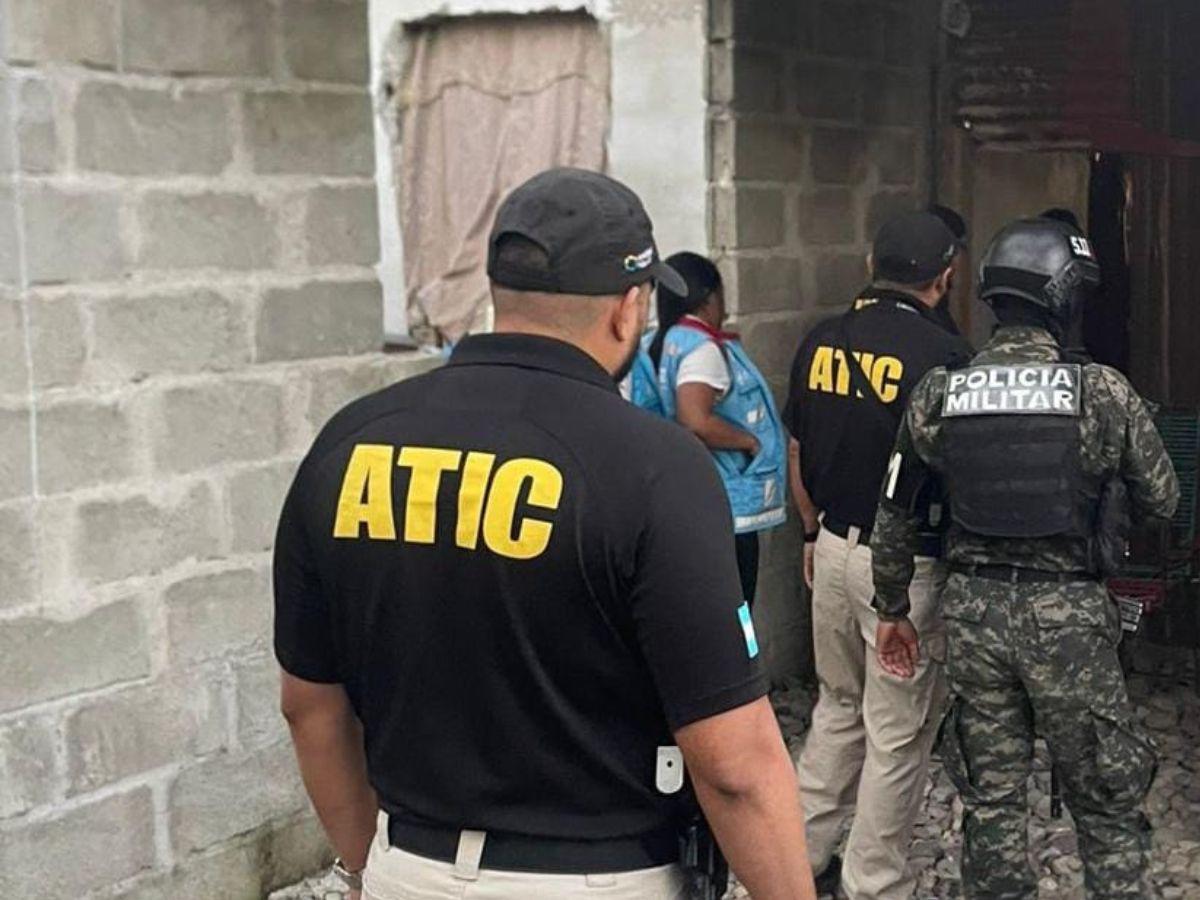 Por vender a sus dos hijas por 200 y 500 lempiras capturan a madre en La Ceiba