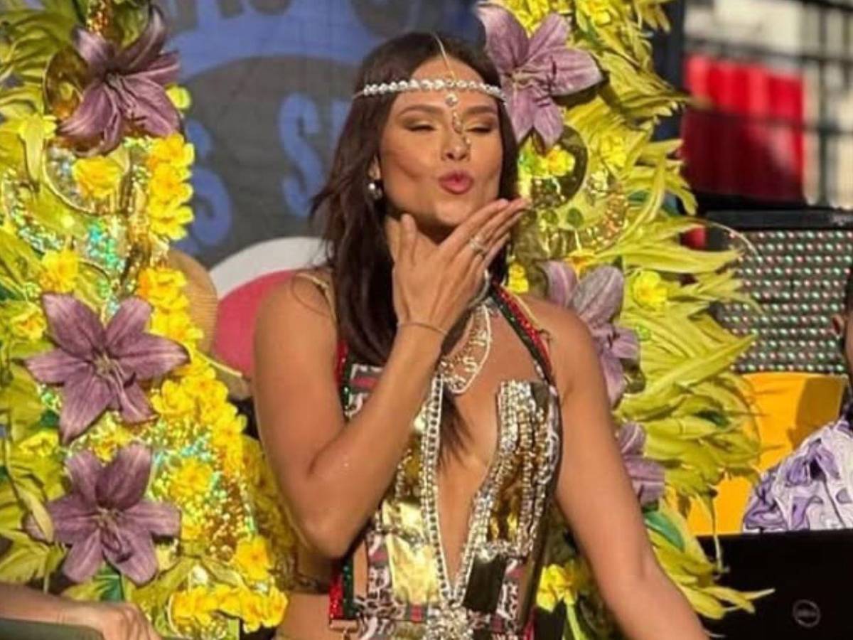 Sirey Morán deslumbró con majestuoso traje en el Carnaval Internacional de La Ceiba
