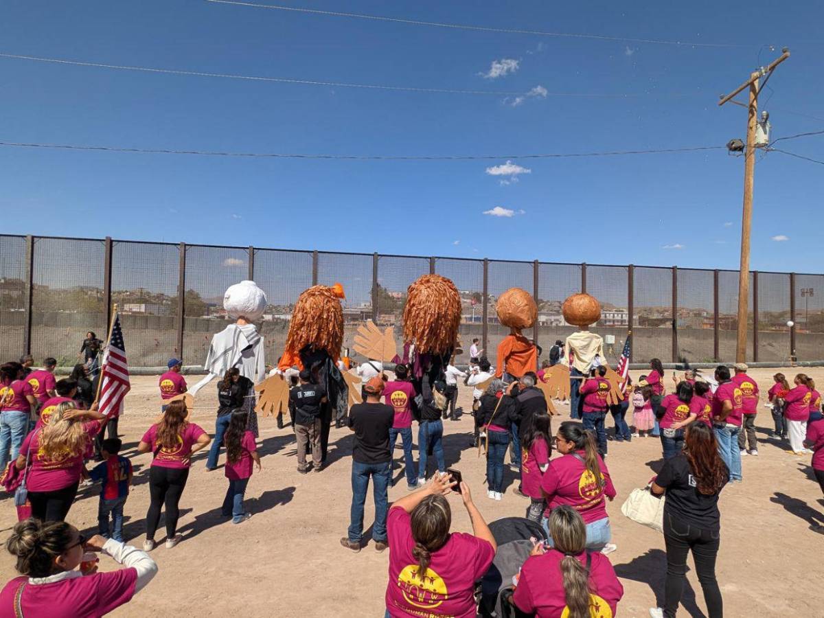 Día de la Madre en la frontera: sin abrazos pero con resistencia en Ciudad Juárez y El Paso