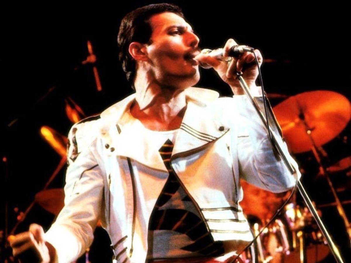 Quienes sabían de mi existencia guardaron su mayor secreto, habla supuesta hija de Freddie Mercury