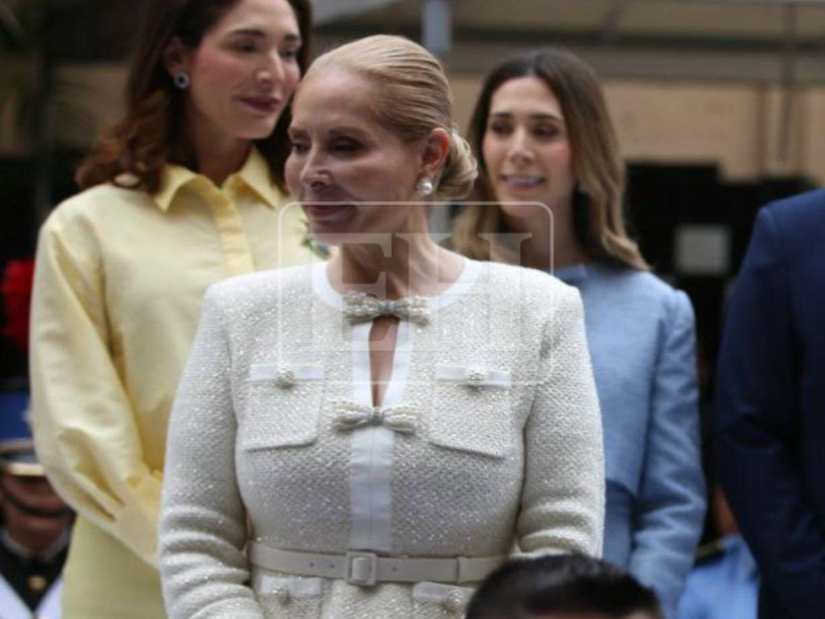 Elegancia y sobriedad: así lució la primera dama, Lissette del Cid de Asfura, en toma de posesión
