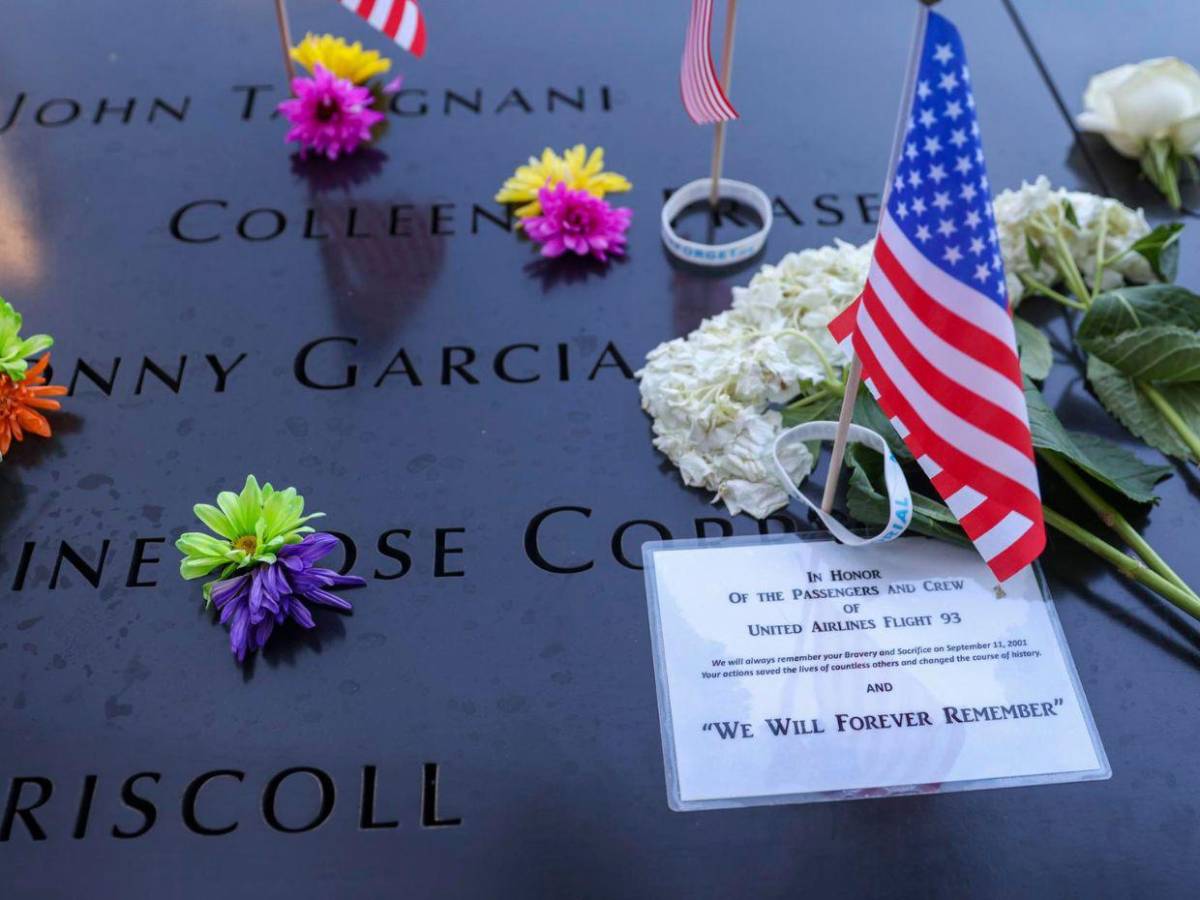 Nueva York recuerda a sus muertos en la tragedia de las Torres Gemelas hace 24 años