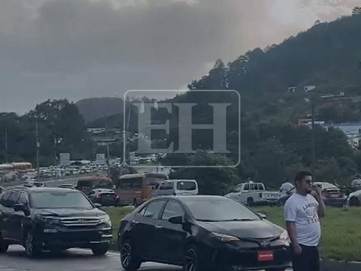 Sin paso a la capital: largas filas en  la CA-5 tras accidente en El Durazno