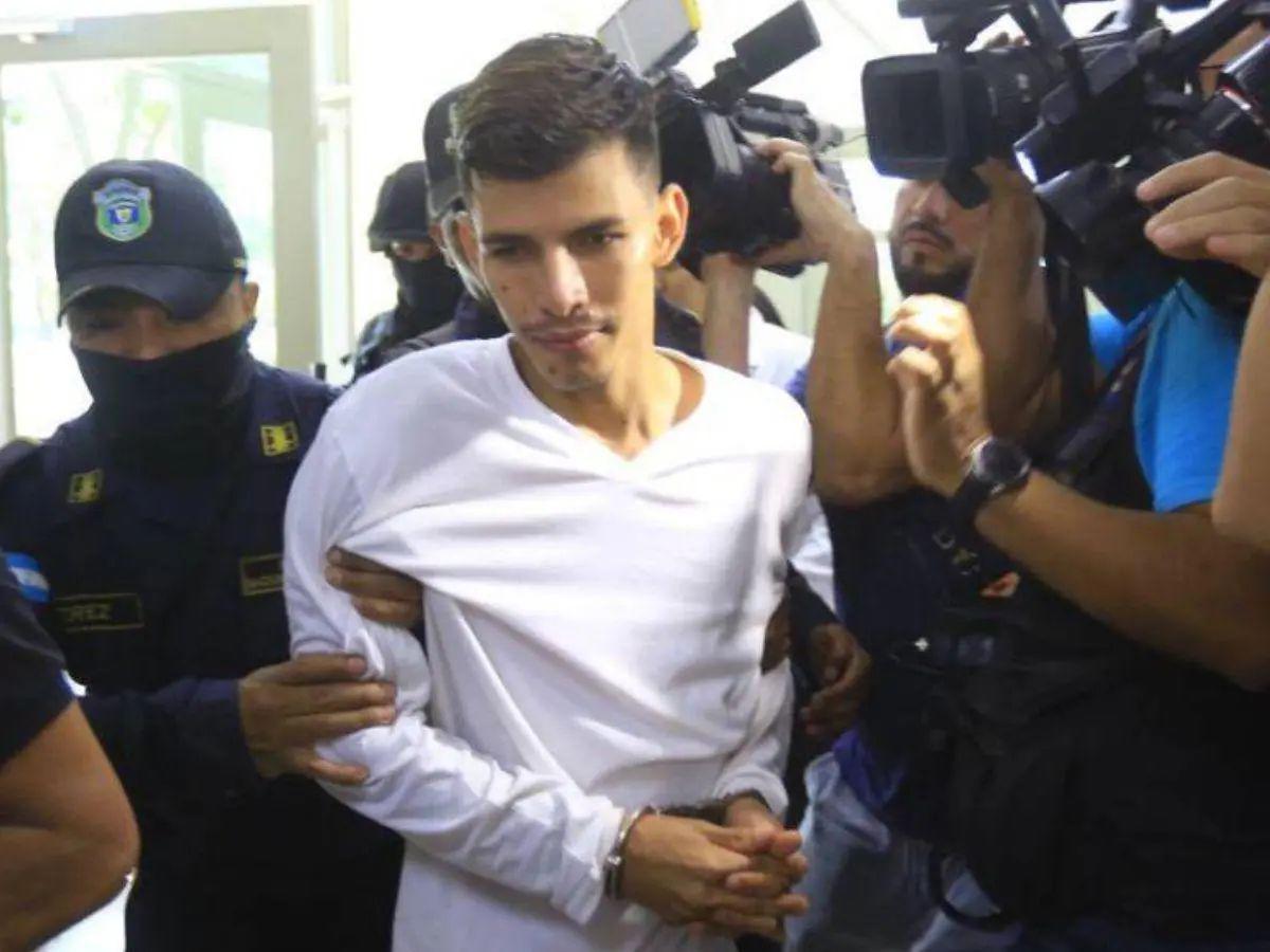 Se orinó y lo golpeó contra la pared: 24 años de prisión para hombre que mató a su hijastro