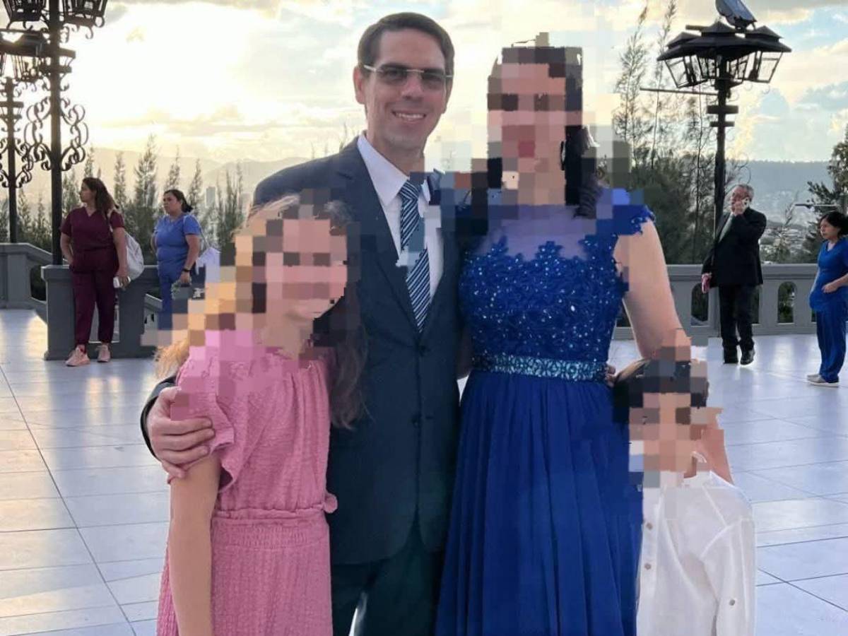 Tras salir del cajero, se desvaneció y cayó al suelo: Detalles de la muerte de Alejandro Castellanos