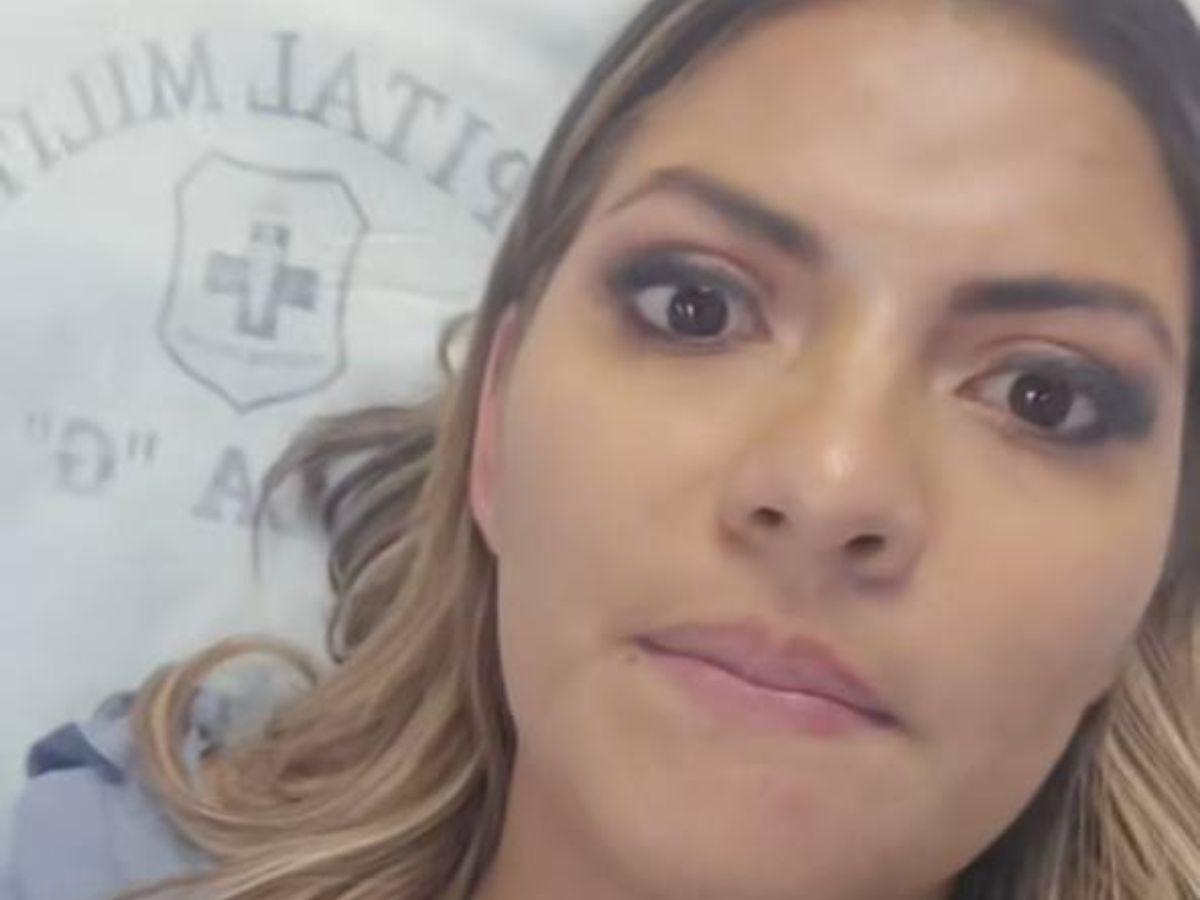 Saraí Espinal, hospitalizada tras sufrir un accidente de tránsito: Me van a suturar el labio Saraí Espinal, hospitalizada tras sufrir un accidente de tránsito: Me van a suturar el labio