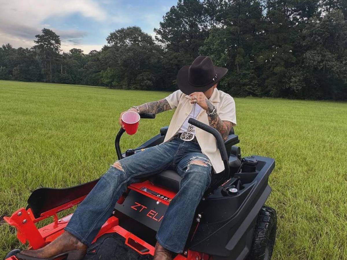 Nodal pone en duda a Cazzu: ¿En qué gasta la millonaria pensión de su hija?