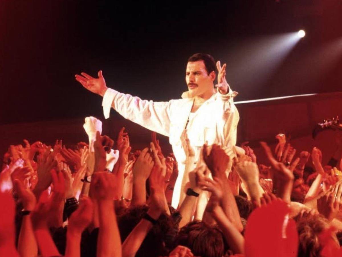 Quienes sabían de mi existencia guardaron su mayor secreto, habla supuesta hija de Freddie Mercury