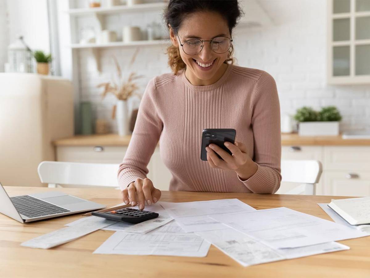 ¿Necesita cubrir deudas? Un préstamo por su vehículo es la solución