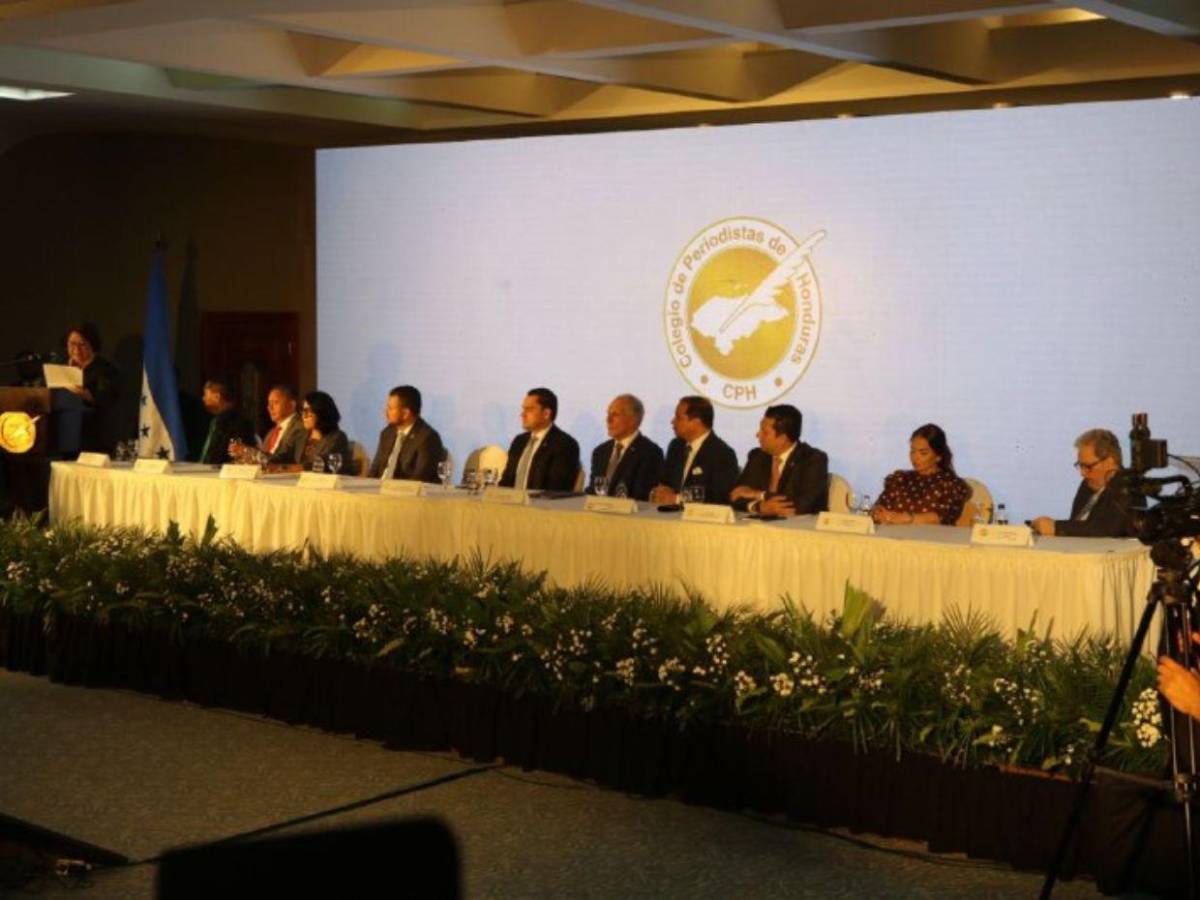 Pide condiciones dignas y un salario justo para el gremio: Lucía Alvarado recibe el Álvaro Contreras 2026