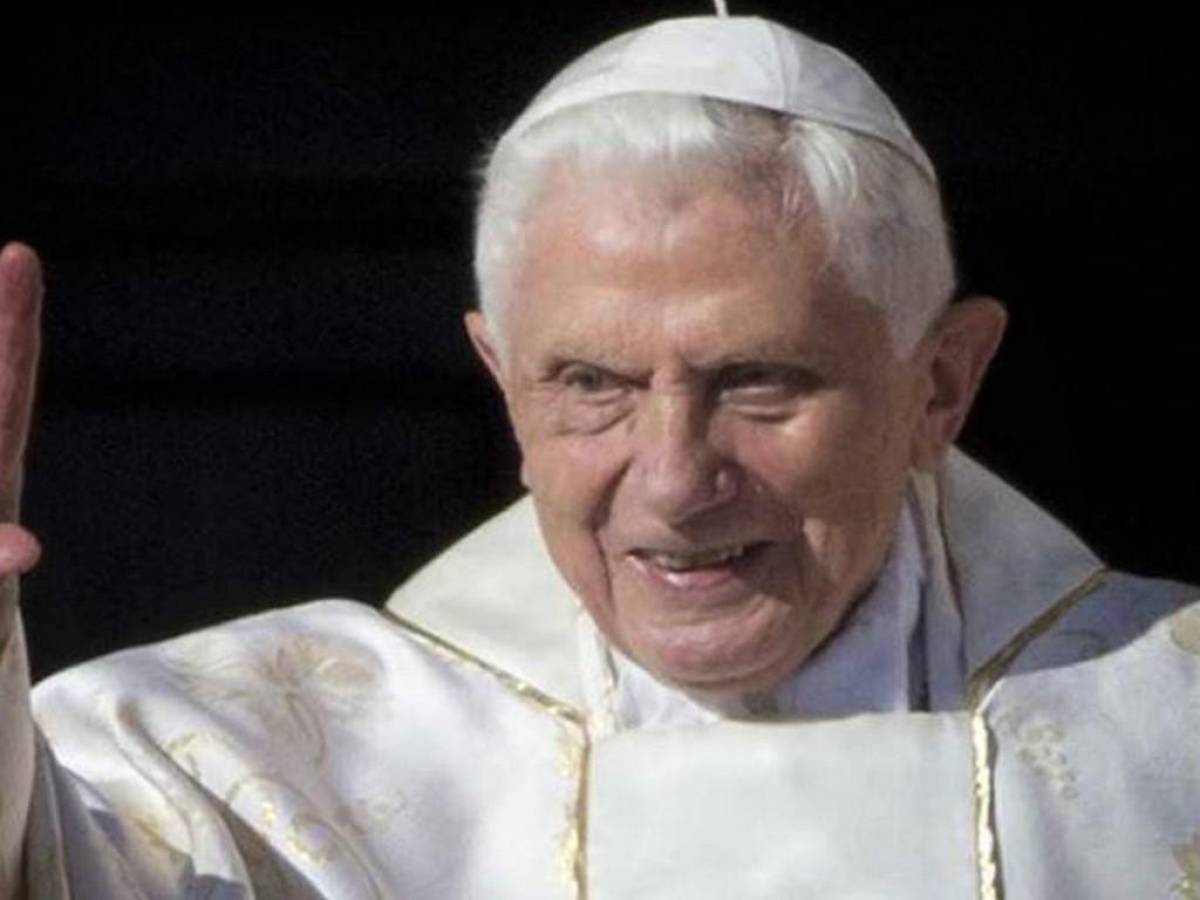 Desmienten muerte del papa emérito Benedicto XVI