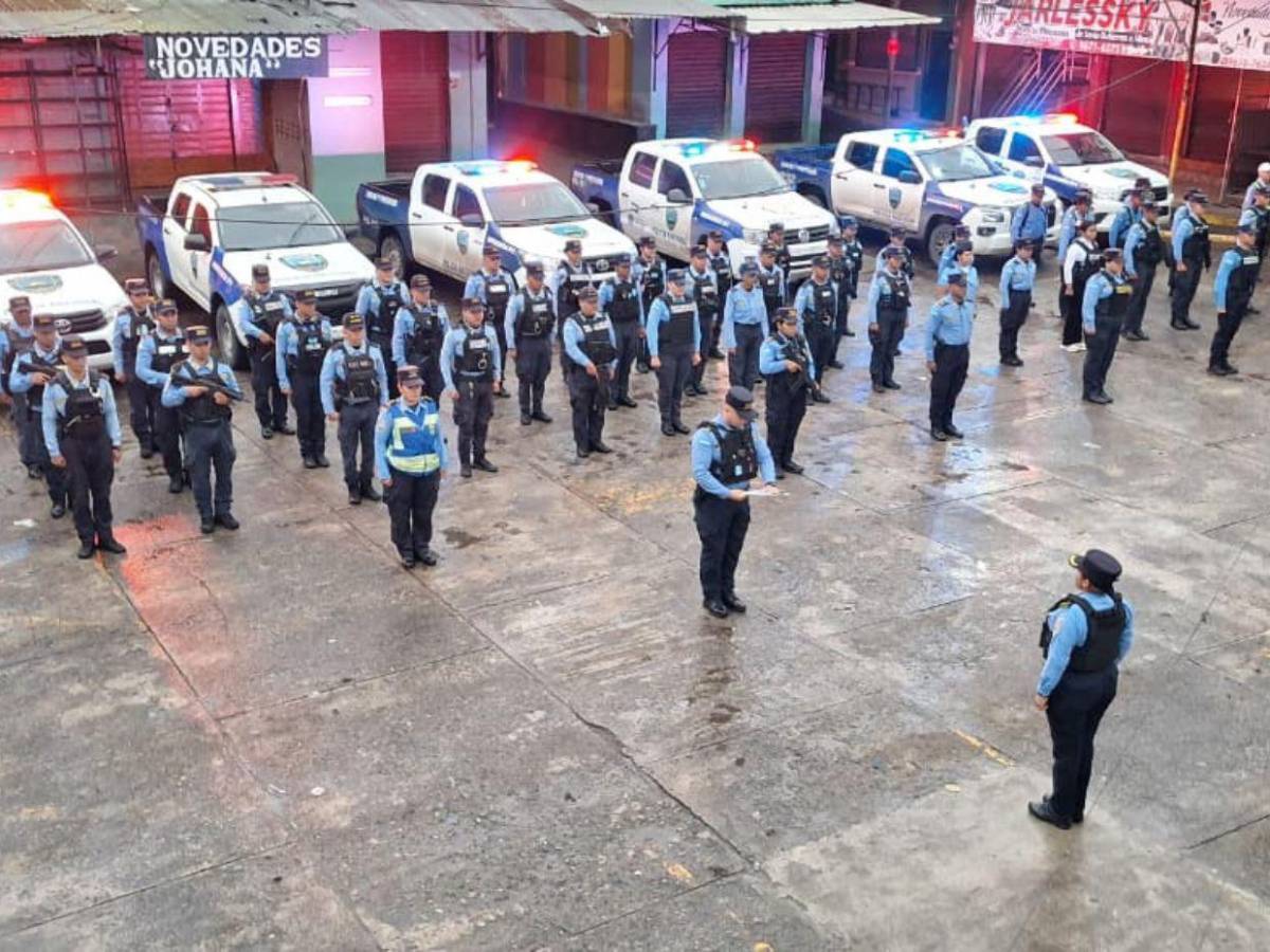 Operativo “Mercados Seguros” se lleva a cabo en 95 plazas comerciales a nivel nacional