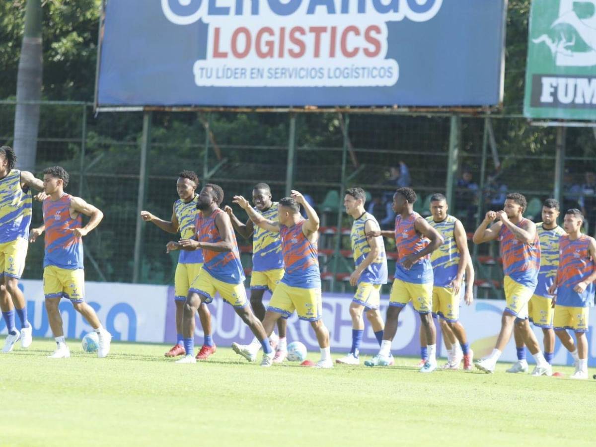 ¡Homenaje! El ambiente dentro del Yankel Rosenthal en honor a Orinson Amaya