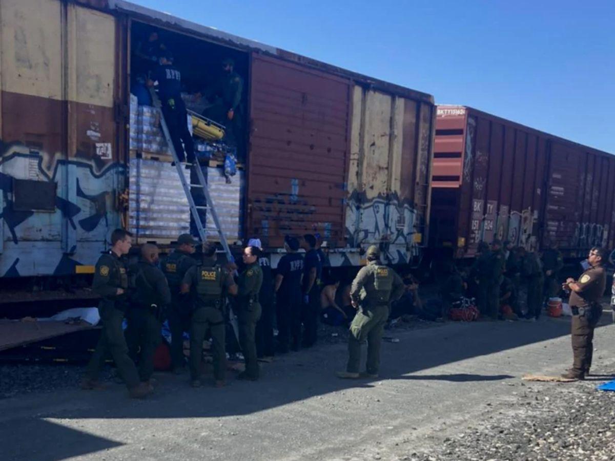 Hallan otro vagón con migrantes en Texas: uno murió y 11 más fueron rescatados